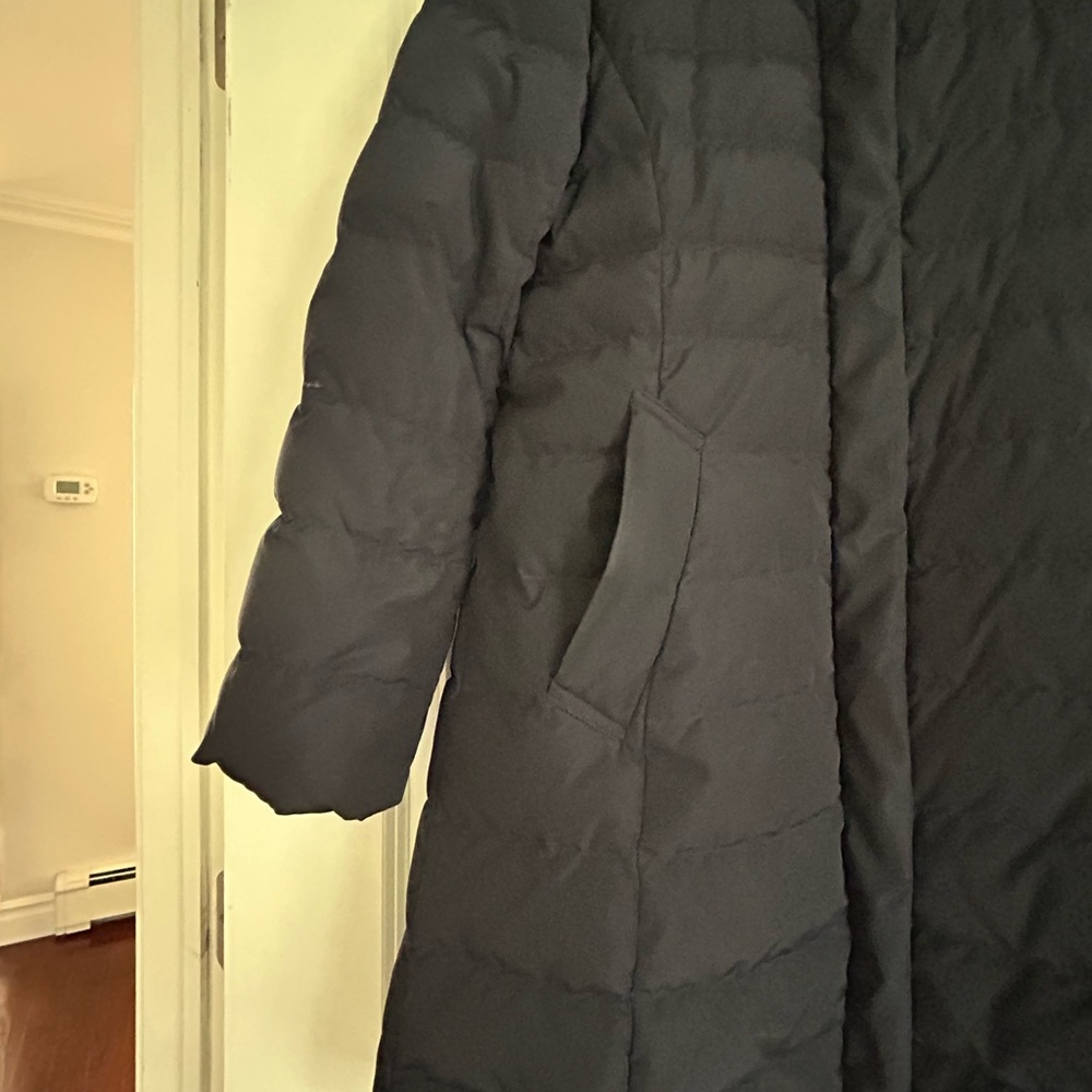 Women's Navy Quilted Puffer Coat - Picture 2 of 7